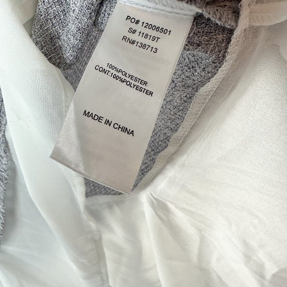 Doe & Rae Blouse Gray Short sleeve size‎ small - Picture 5 of 5